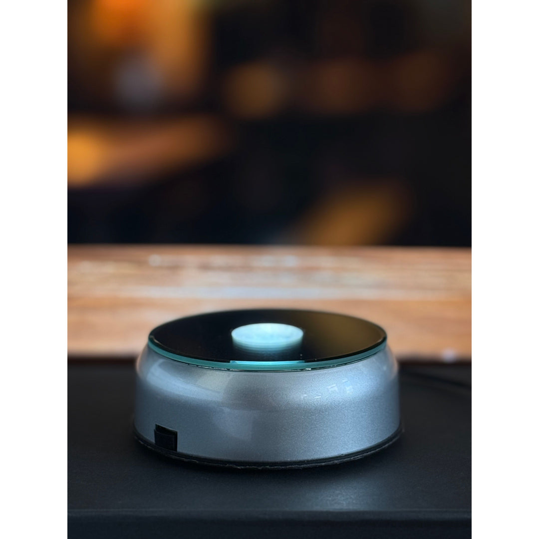 Rotating Lightbase-Incrystals
